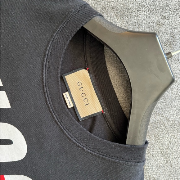 Gucci Logo T-Shirt in Black - Men Size S - Oversized Fit - Picture 3 of 4